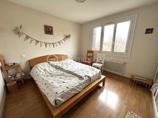  Maison � vendre 10 pi�ces 185 m�