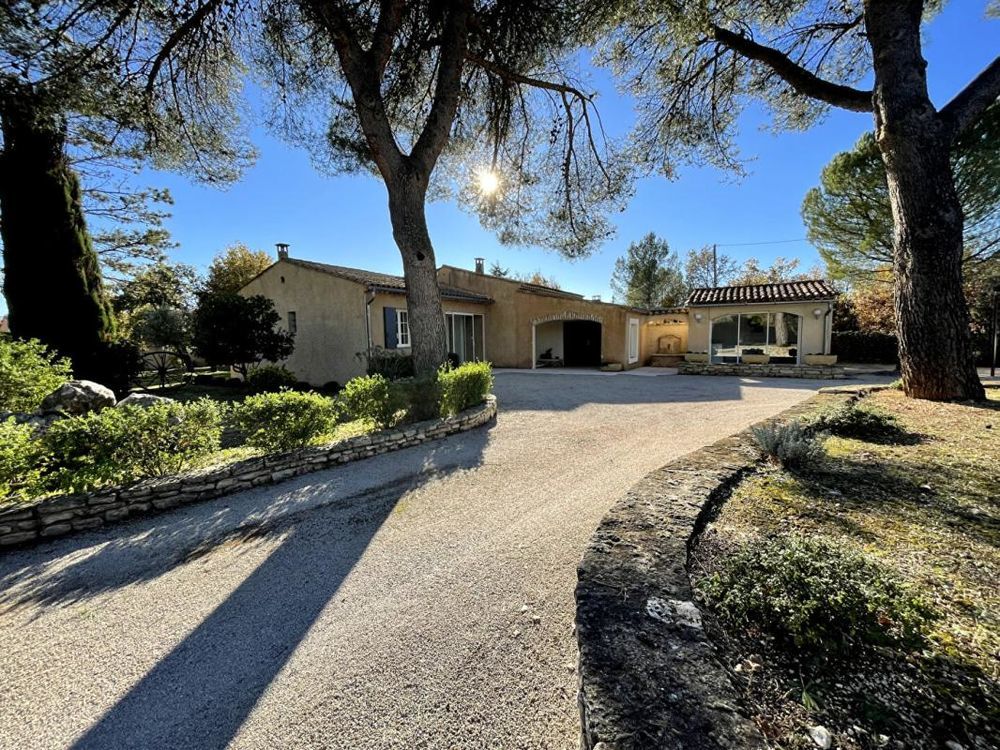 � vendre  Maison Saint-Saturnin-l�s-Apt (84490)