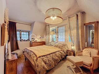  Maison � vendre 7 pi�ces 210 m�