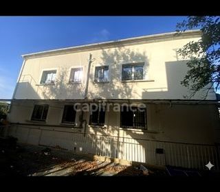  Immeuble � vendre 259 m�