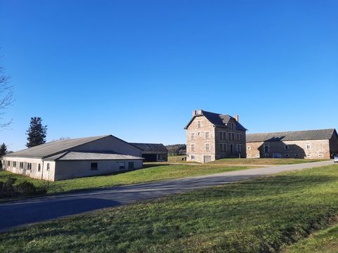   Entre Naucelle et Baraqueville en Aveyron 12 Maison - 7 pi�ce(s) - 240 m�