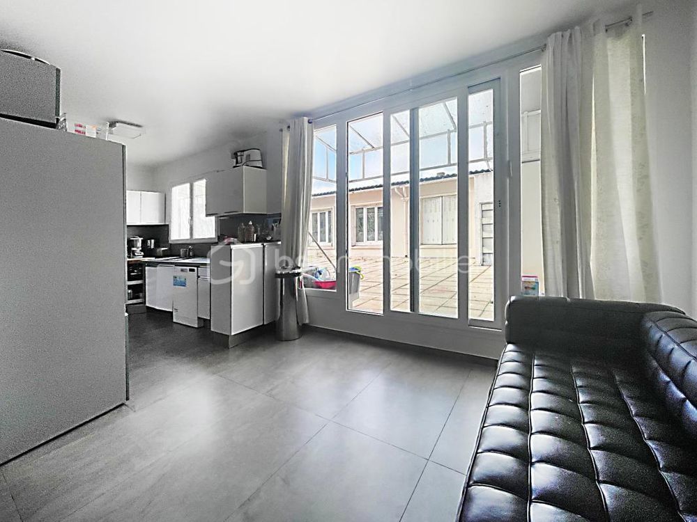 � vendre  Appartement Paris 19