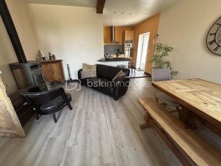  Maison � vendre 7 pi�ces 212 m�