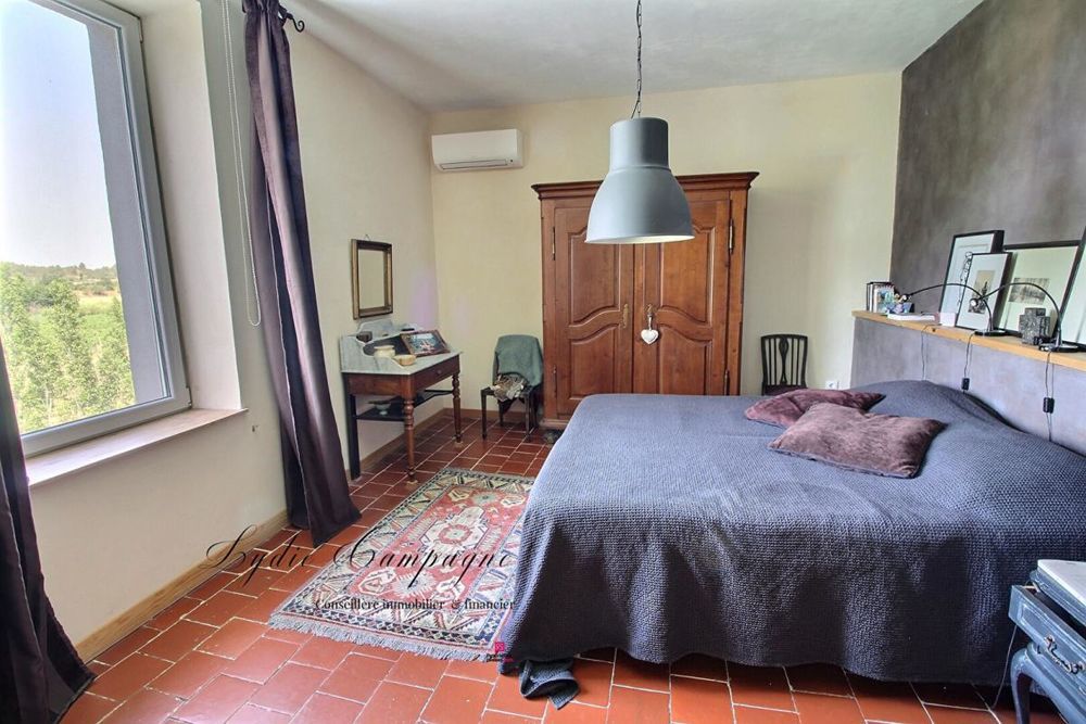 � vendre  Propri�t�/ch�teau Saint-Andr�-de-Roquelongue (11200)