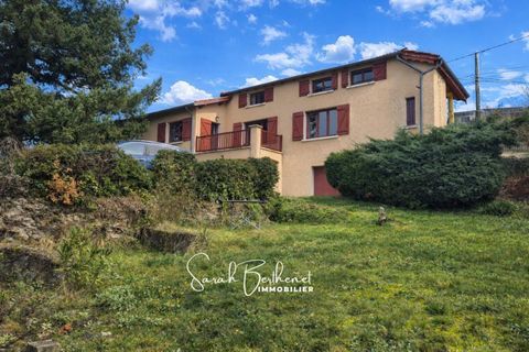   Villa Villa - 3 pi�ce(s) - 131 m�