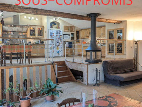   Villa Villa - 6 pi�ce(s) - 200 m�