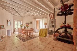  Moulin � vendre 8 pi�ces 271 m�