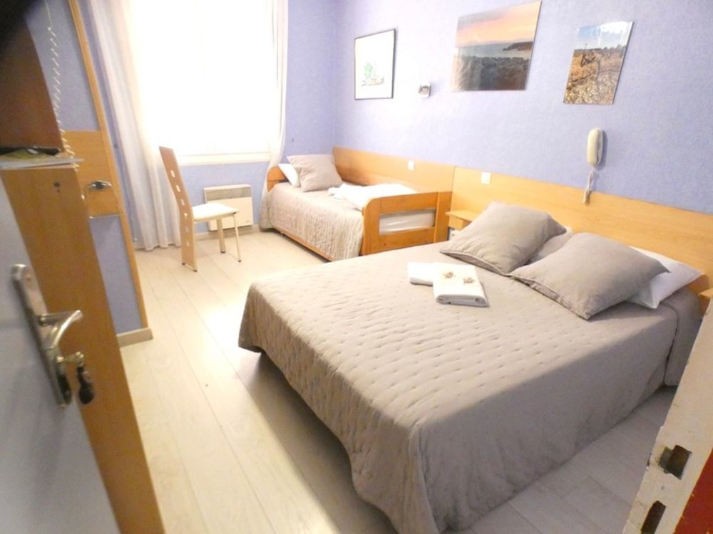 � vendre  Propri�t�/ch�teau Vias (34450)