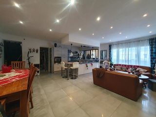  Maison � vendre 10 pi�ces 270 m�