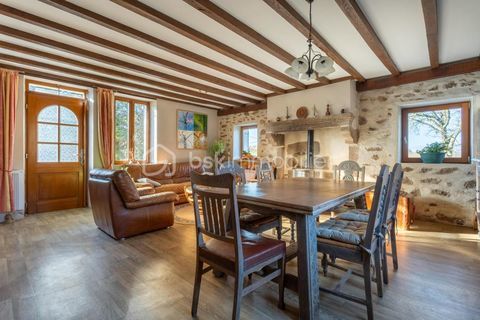   Charmant corps de ferme et d�pendances sur 20ha de terrain agricole Maison - 6 pi�ce(s) - 153 m�