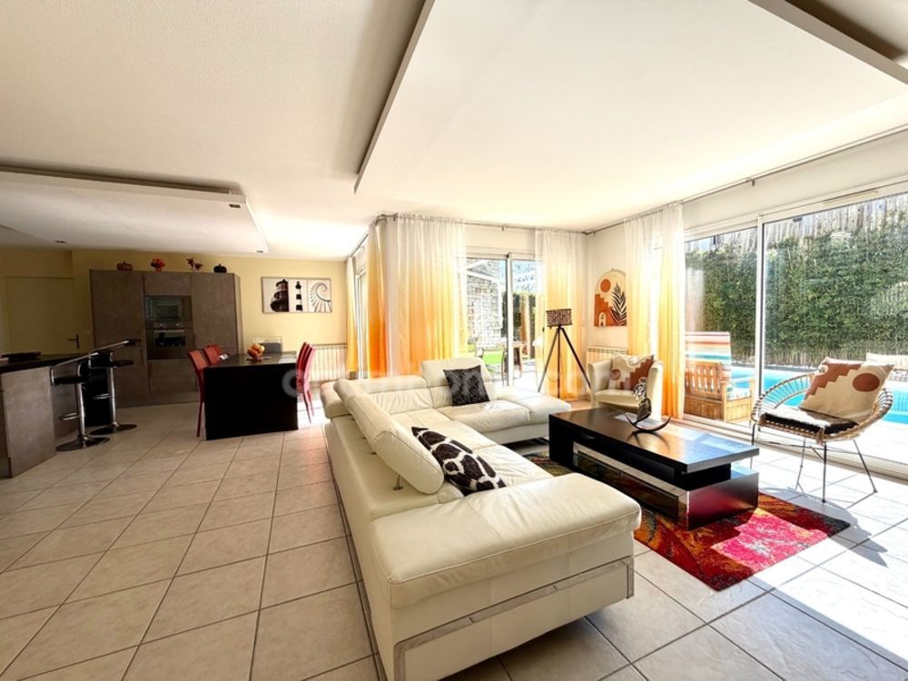 � vendre  Villa Le Grau-du-Roi (30240)