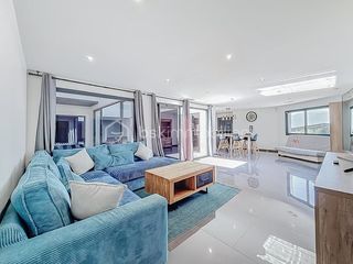  Maison � vendre 8 pi�ces 247 m�