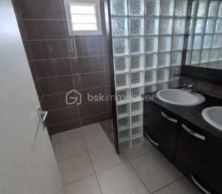  Appartement � vendre 3 pi�ces 60 m�