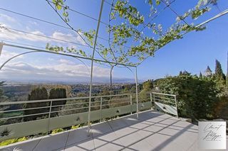  Villa � vendre 7 pi�ces 130 m�