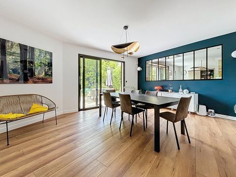   Maison � vendre 10 pi�ces proche de TAISSY (51) Maison - 10 pi�ce(s) - 330 m�