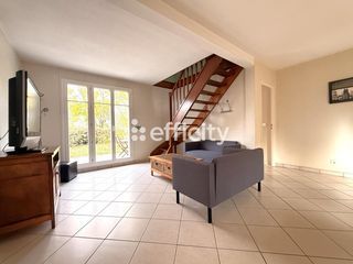  Maison � vendre 5 pi�ces 105 m�