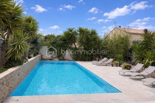  Villa � vendre 10 pi�ces 200 m�