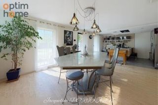  Maison � vendre 5 pi�ces 200 m�