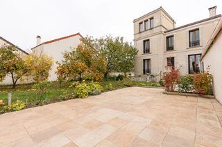  Maison � vendre 6 pi�ces 220 m�