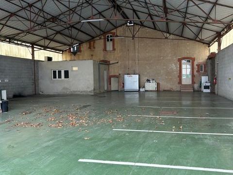 A LOUER - LOCAL D'ACTIVITE et BUREAUX 1750 71290 L abergement de cuisery