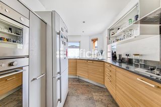  Maison � vendre 5 pi�ces 150 m�