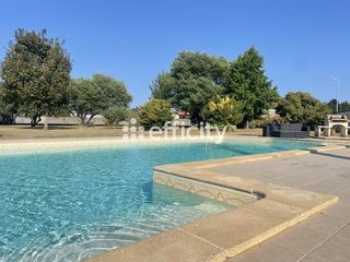  Maison � vendre 10 pi�ces 245 m�