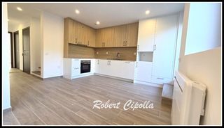  Maison � vendre 6 pi�ces 165 m�