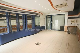  Immeuble � vendre 12 pi�ces 375 m�