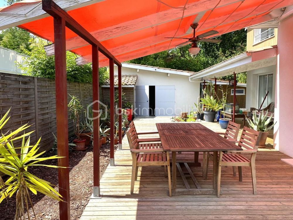 � vendre  Maison Ar�s (33740)