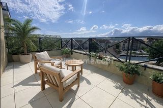  Appartement � vendre 5 pi�ces 86 m�