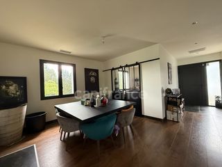  Maison � vendre 7 pi�ces 207 m�