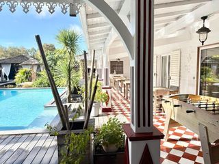  Maison � vendre 10 pi�ces 251 m�