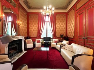  Maison � vendre 9 pi�ces 326 m�