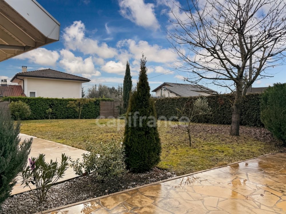 � vendre  Maison Pr�vessin-Mo�ns (01280)