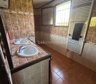  Maison � vendre 6 pi�ces 137 m�