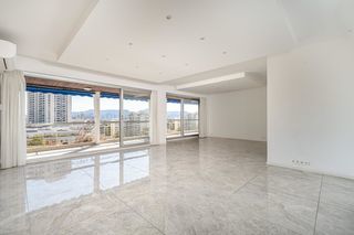  Appartement � vendre 3 pi�ces 121 m�