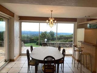  Propri�t�/ch�teau � vendre 7 pi�ces 220 m�