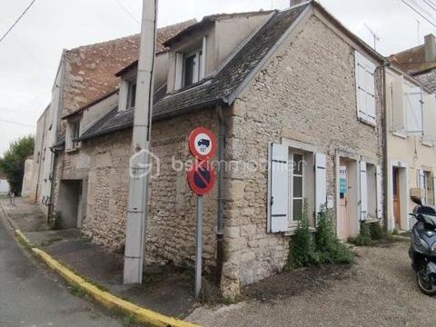   Maison T5 Maison - 5 pi�ce(s) - 65 m�