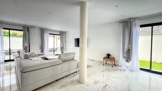  Maison � vendre 5 pi�ces 163 m�