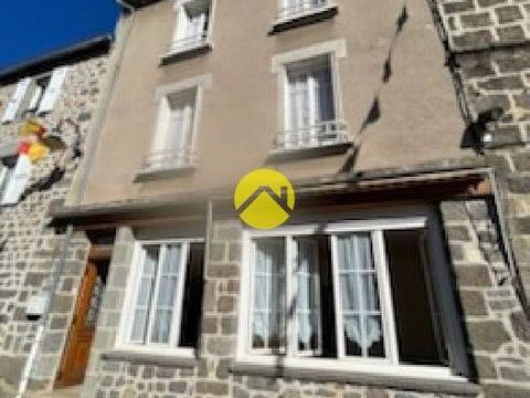   MAISON Maison - 9 pi�ce(s) - 196 m�