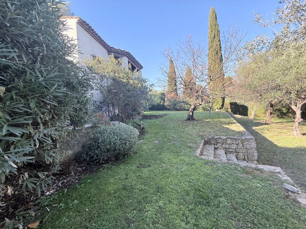 � vendre  Villa Le Rouret (06650)