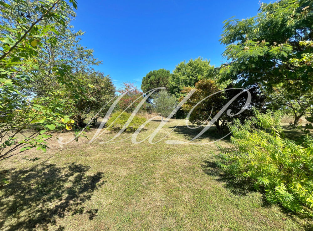 � vendre  Maison Bonneville-et-Saint-Avit-de-Fumadi�res (24230)