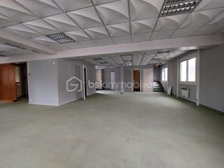  Immeuble � vendre 10 pi�ces 415 m�