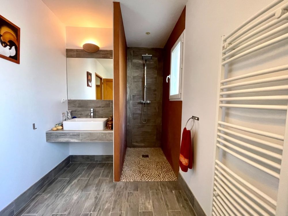 � vendre  Maison Aigues-Mortes (30220)