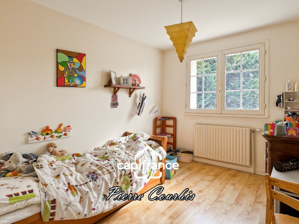 � vendre  Maison Bron (69500)