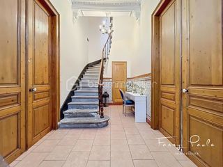  Propri�t�/ch�teau � vendre 8 pi�ces 270 m�