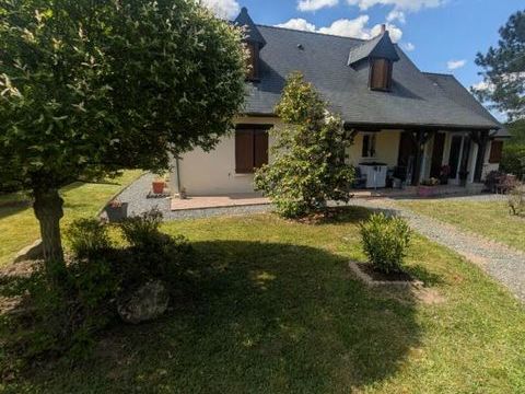   LA BREILLE LES PINS - 49390 -  Maison de 122 m2 (3 chambres) avec garage  et jardin de 2000 m2 Maison - 5 pi�ce(s) - 122 m�