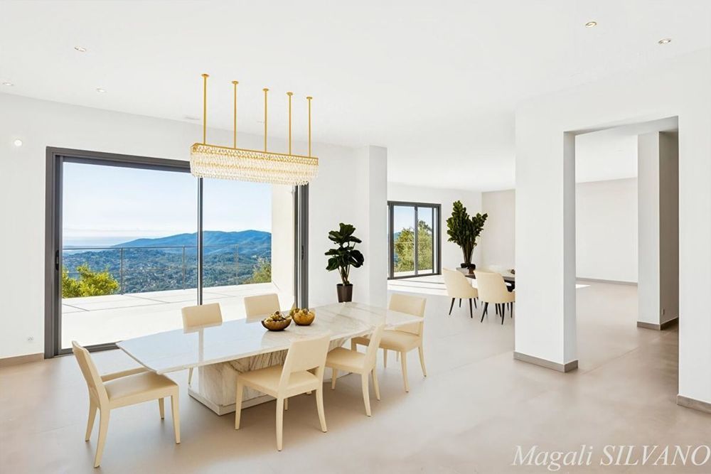 � vendre  Villa Sp�rac�des (06530)