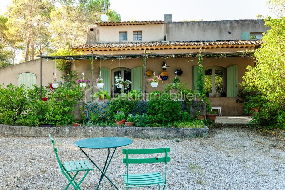 � vendre  Propri�t�/ch�teau Lauris (84360)