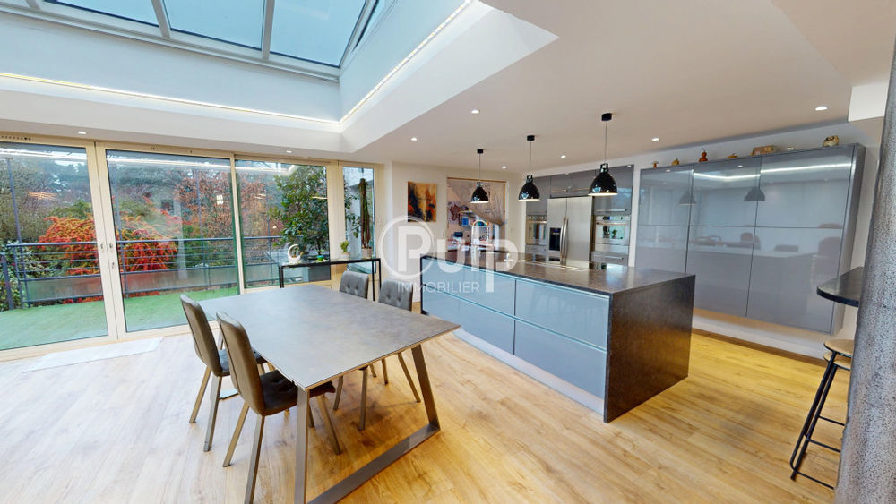 � vendre  Maison Rez� (44400)